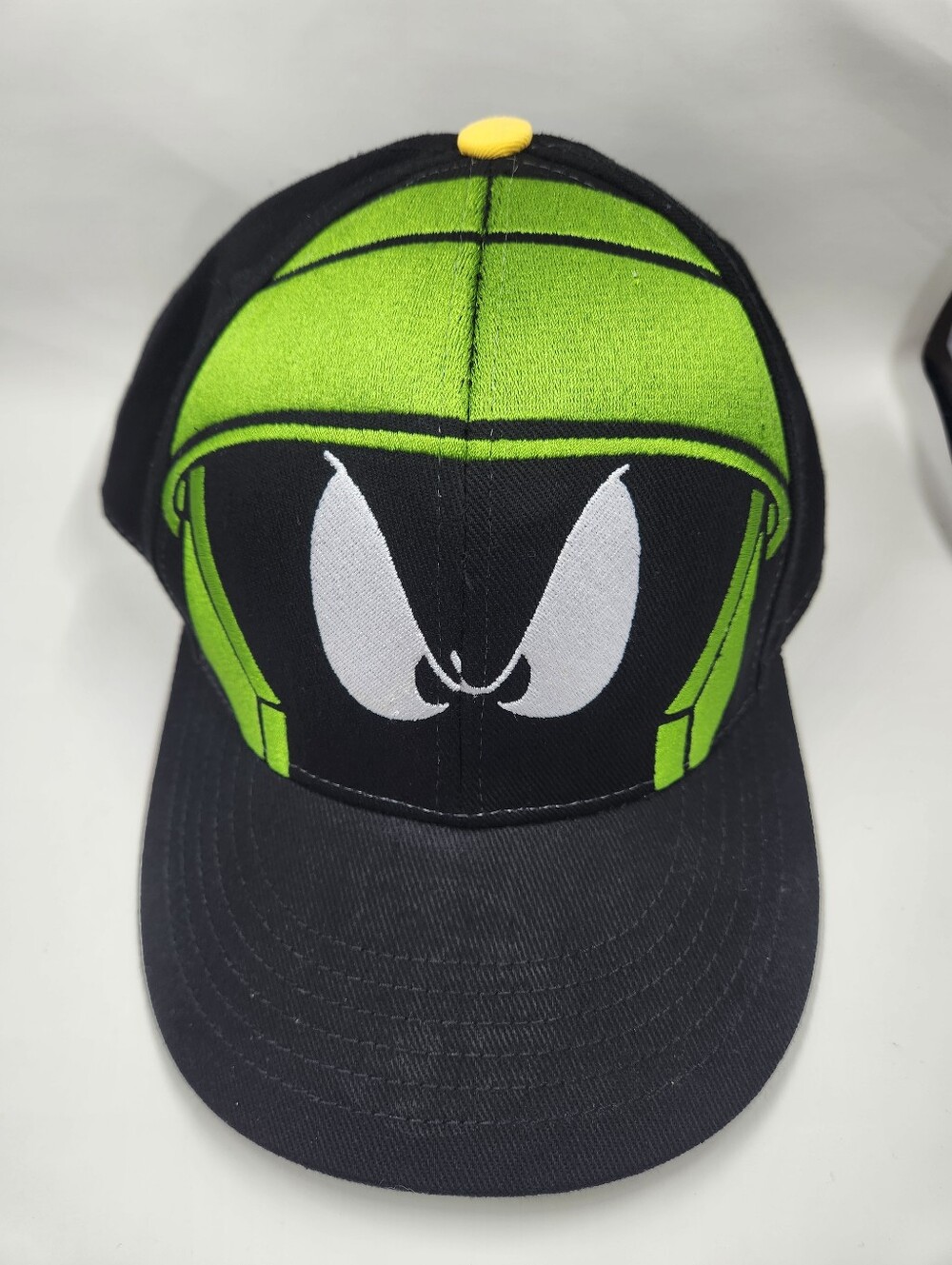 2009 Looney Tunes Marvin Martian Hat Cap Fitted Mens Large Black Cartoon Graphic